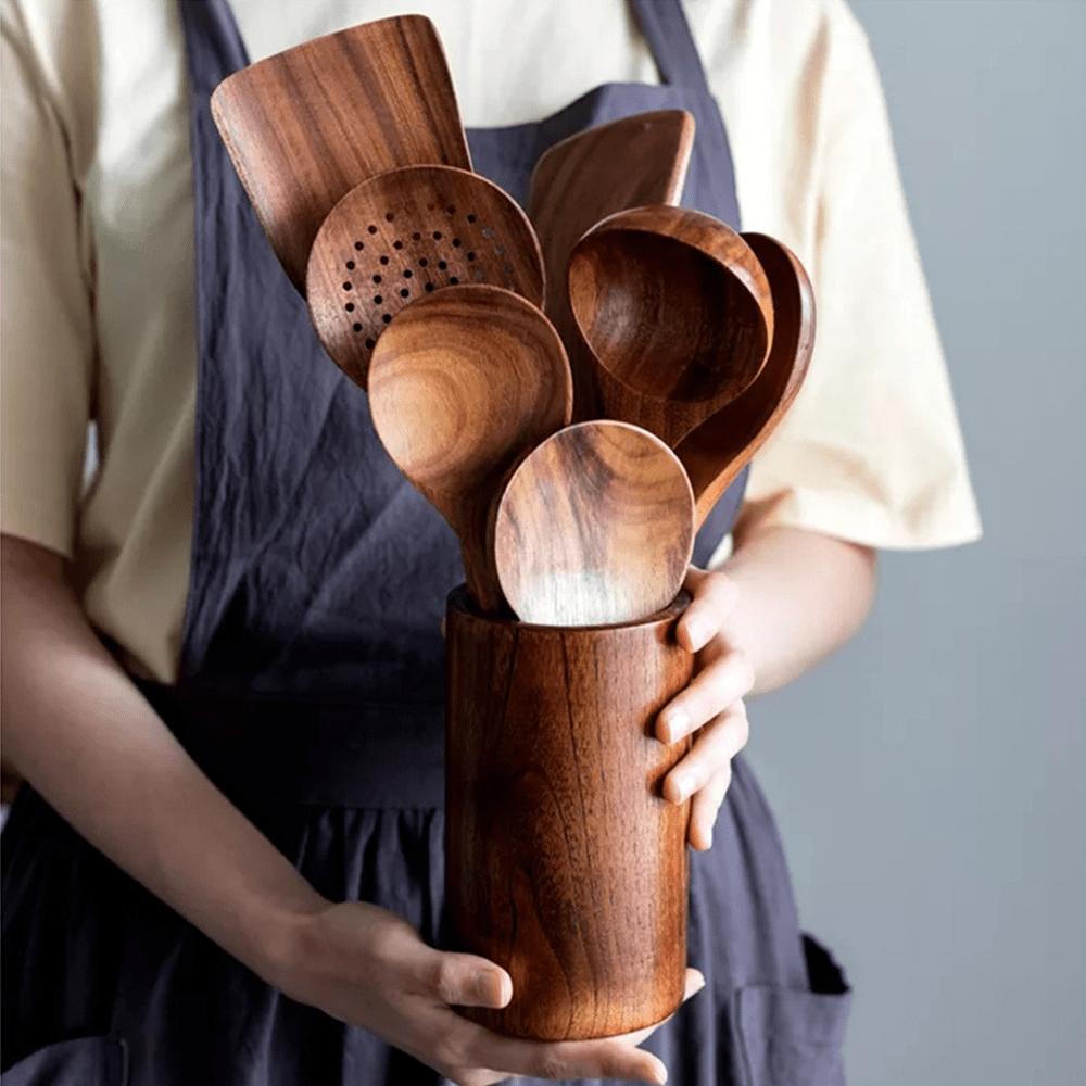 Teak Kitchen Utensil Set For Elegant Cooking In Modern Kitchen | Temsk