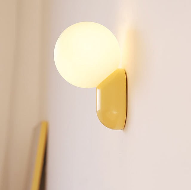 Elegant 1-Light Modern Glass Globe Wall Sconce For Home Lighting | Temsk