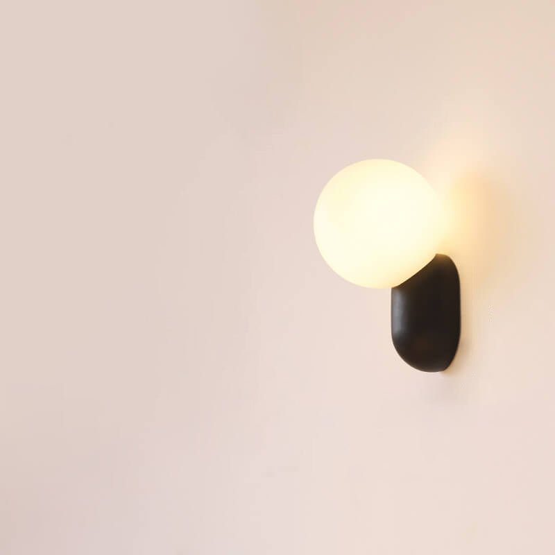 Elegant 1-Light Modern Glass Globe Wall Sconce For Home Lighting | Temsk