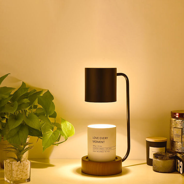 Japanische minimalistische Tischlampe aus Holz und Metall | Temsk