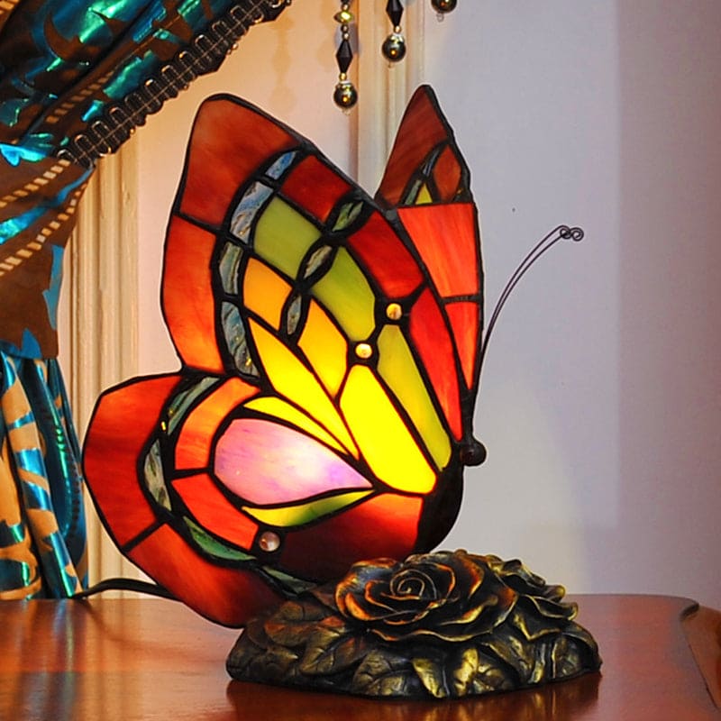 Aurelia Victorian Floral Resin Table Lamp With Butterfly | Temsk