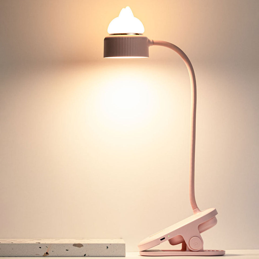 LED lampa LumaClip s klipem ve tvaru kočičích uší pro domácí kancelář a pohodlí očí | Temsk