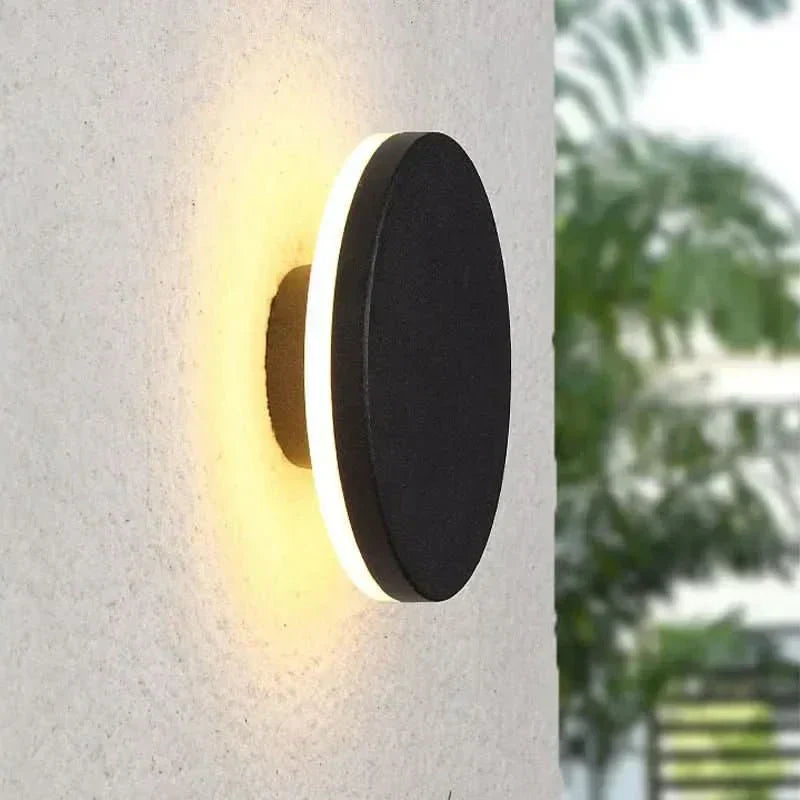 Orra Outdoor Wall Light Minimalist LED Wall Fixture Round Or Square IP65 | Temsk