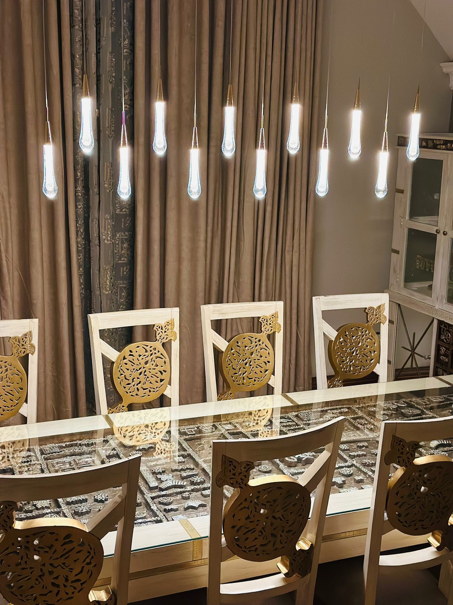 Auric Golden Droplet Pendant Lights with Crystal Finish | Temsk