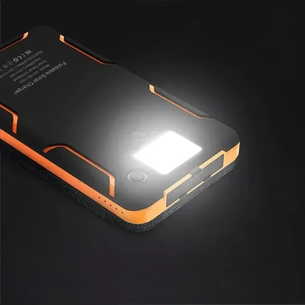 Solcelledrevet powerbank med lommelygte til udendørs eventyr | Temsk