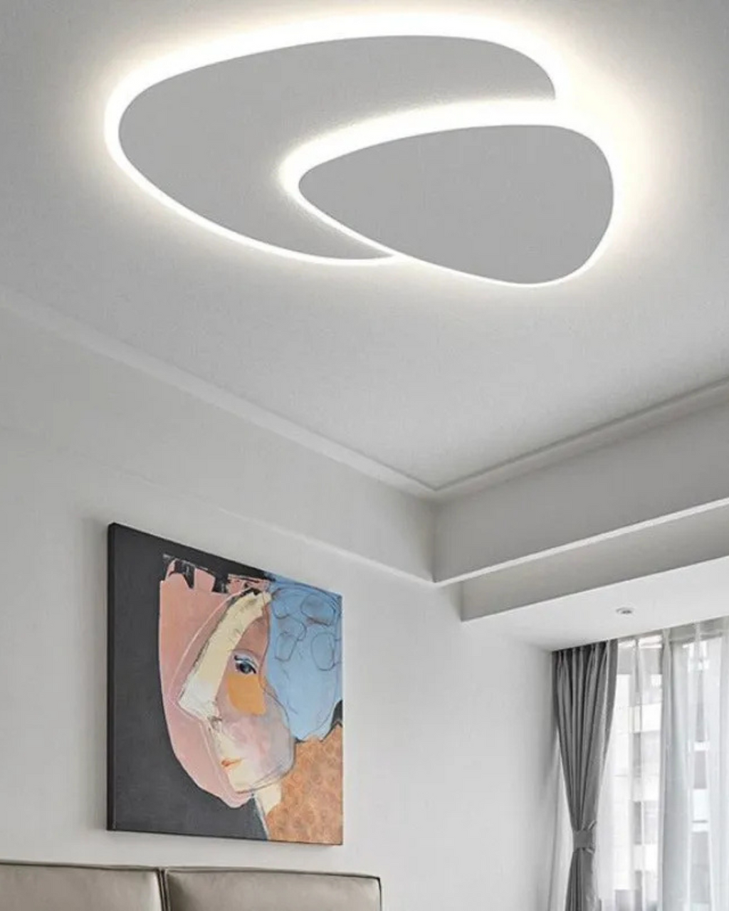 Asymmetrical Ceiling Light With LED Warm Glow For Modern Living Spaces | Temsk
