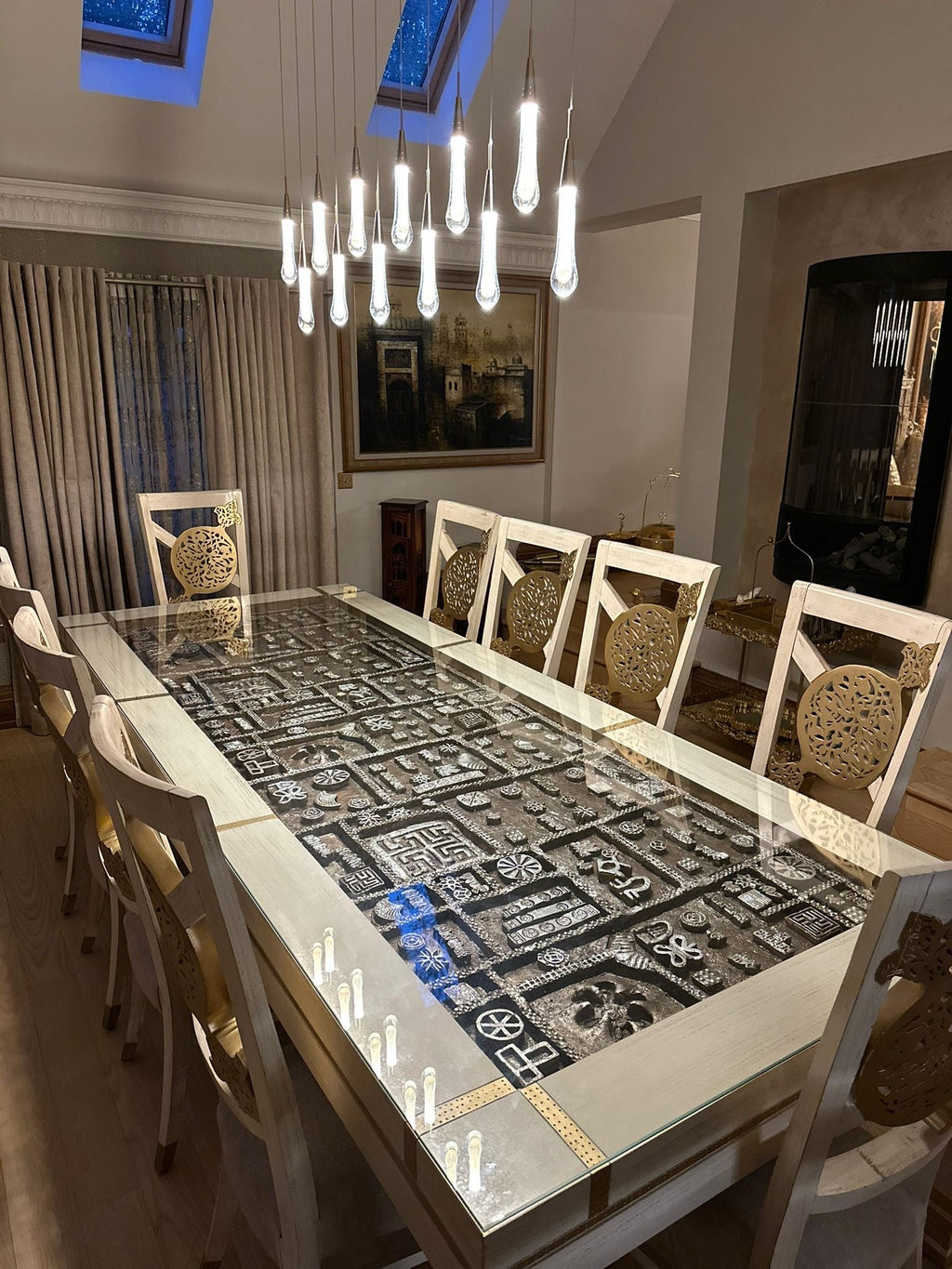 Auric Golden Droplet Pendant Lights with Crystal Finish | Temsk