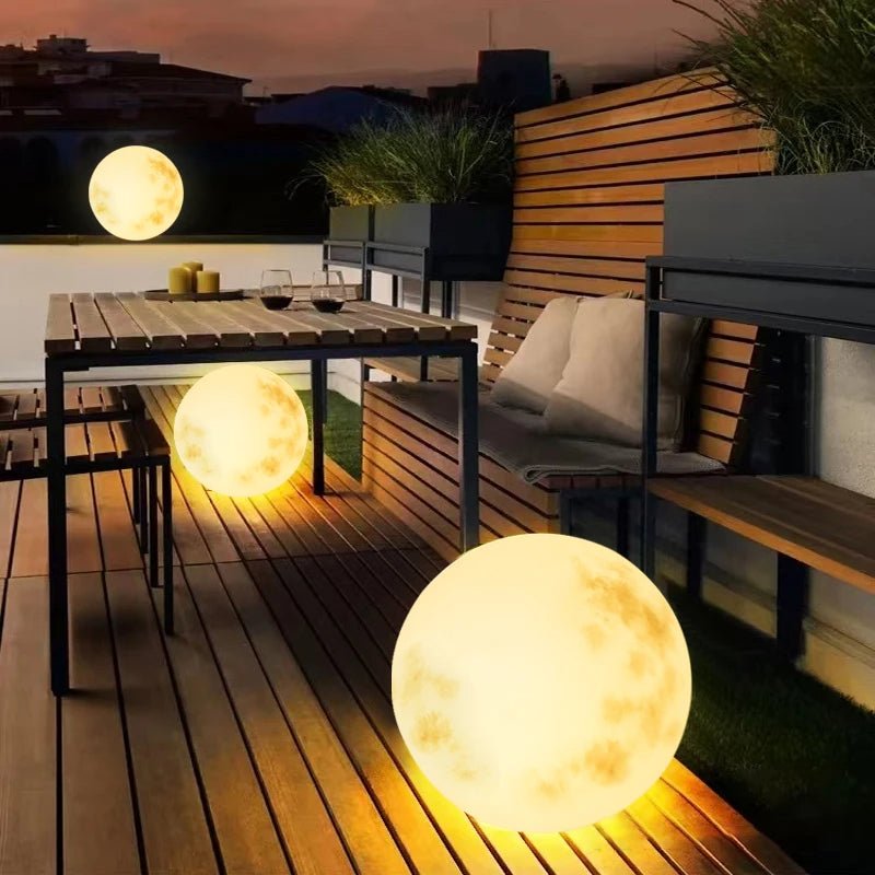Mondlicht Außenlaterne für Gartenbereiche mit leuchtender Mondkugel | Temsk