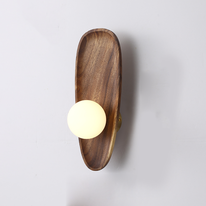 Verdara Wood Wall Lamp With Natural Warm Glow For Cozy Ambience | Snurv | Temsk