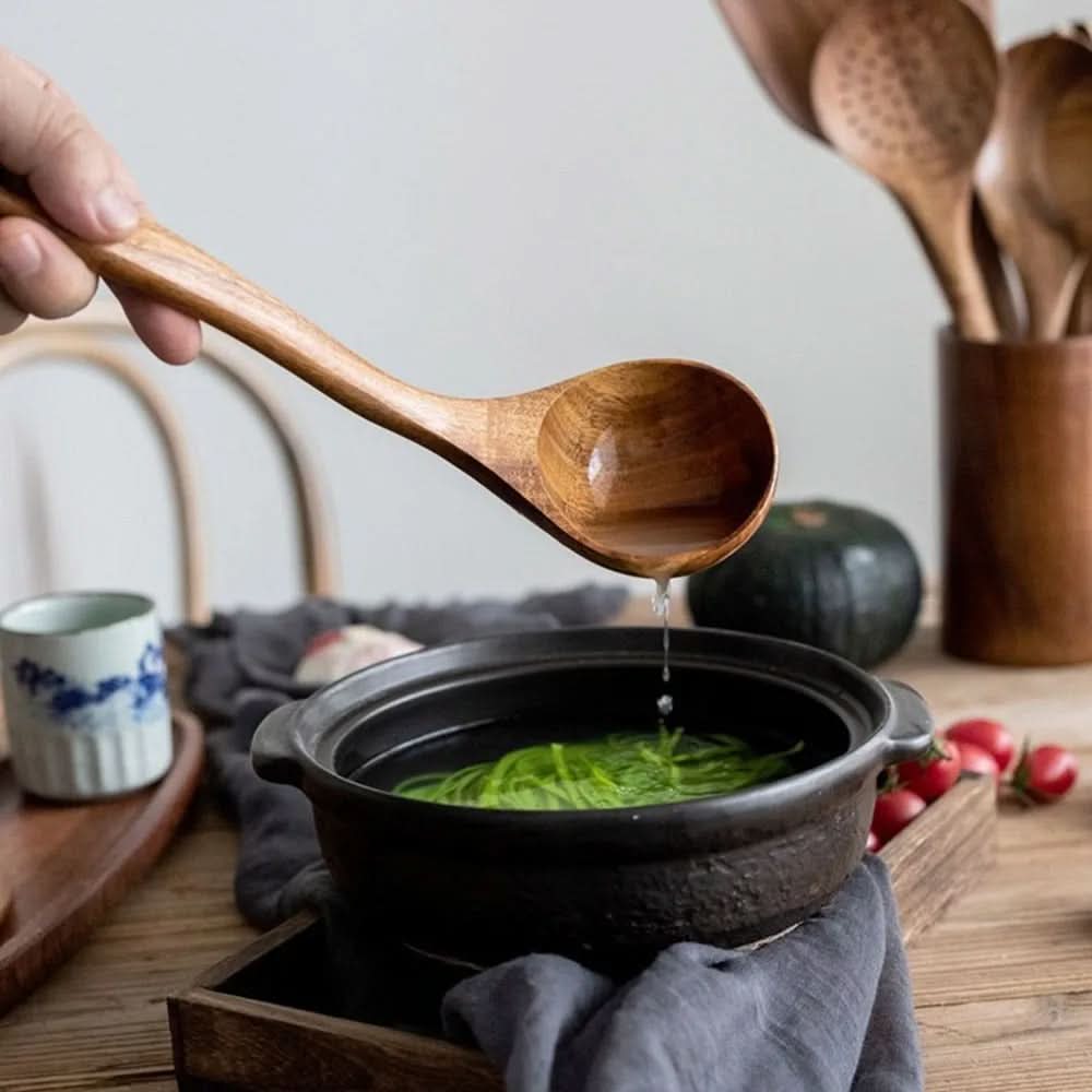 Teak Kitchen Utensil Set For Elegant Cooking In Modern Kitchen | Temsk