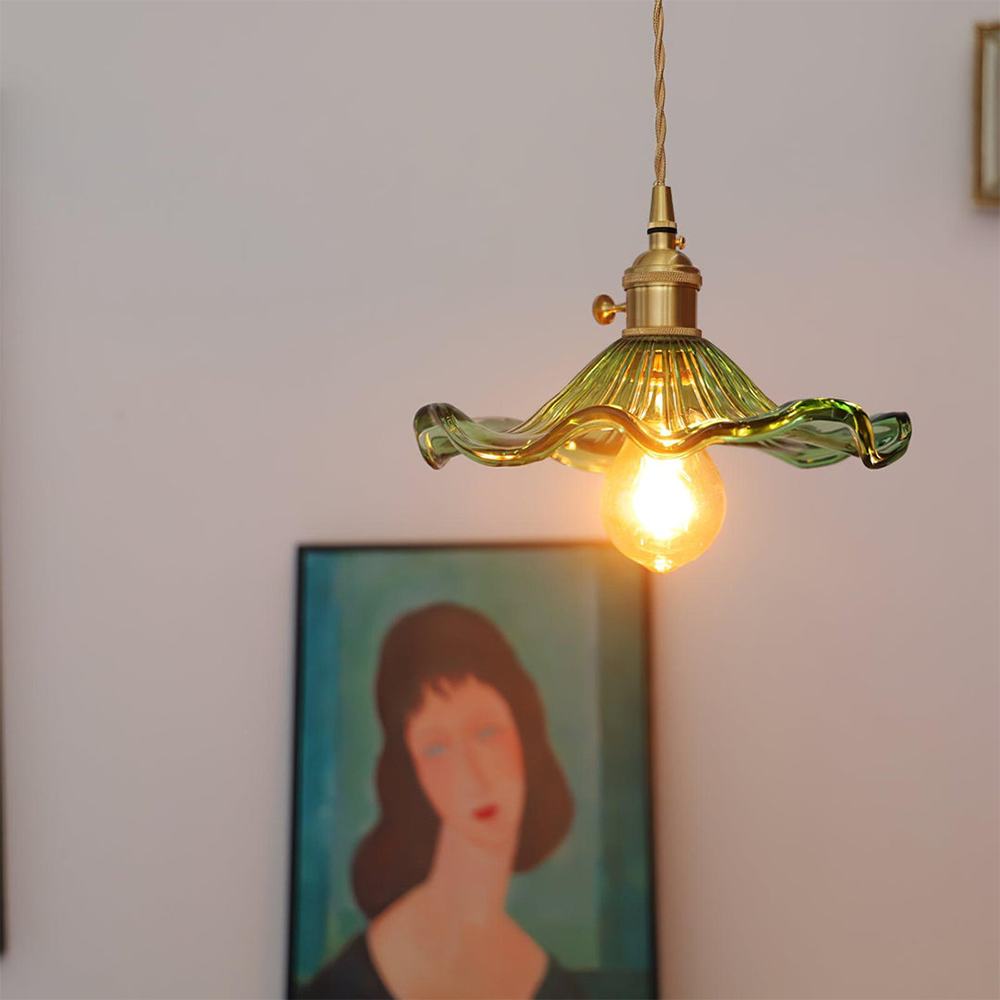 Verleihen Sie Ihrem Raum mit der Flower Glass LED-Pendelleuchte Stil | Temsk