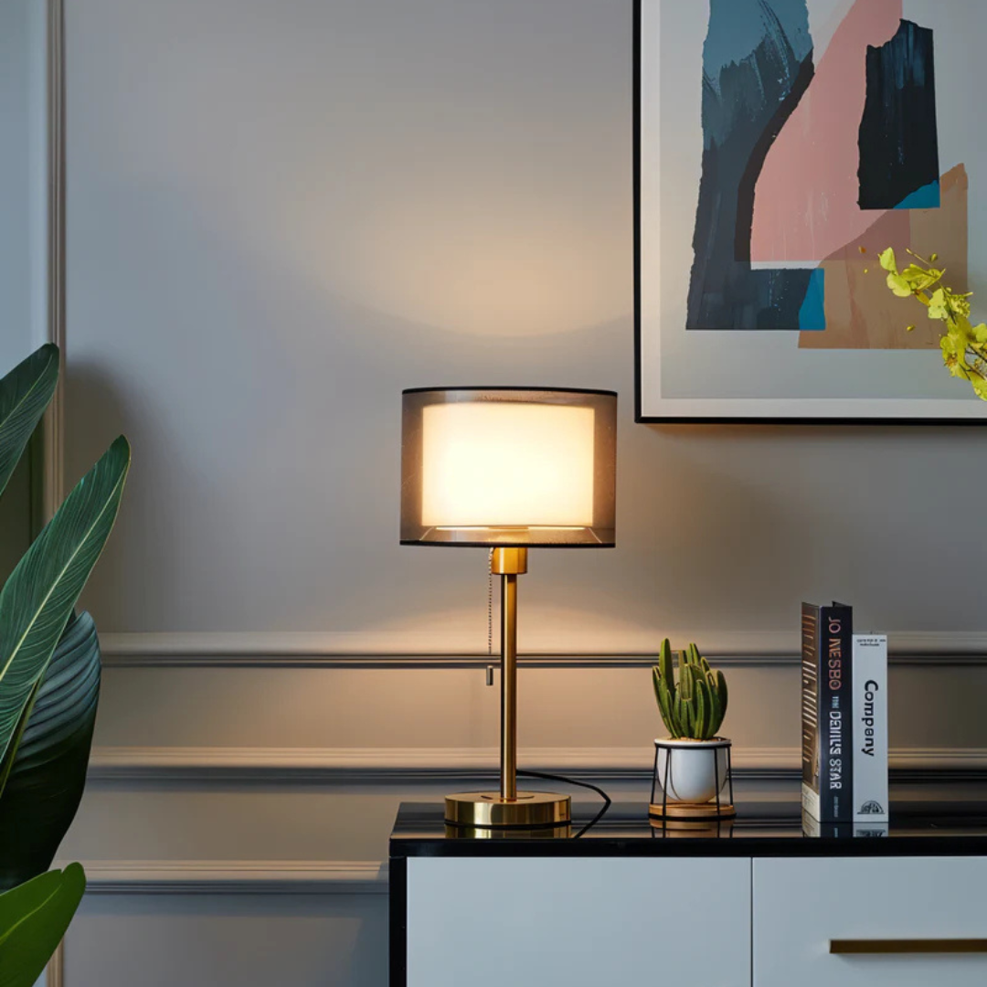 Lumis Tischlampe mit doppellamelligem Stoffschirm im modernen Vintage-Stil | Temsk