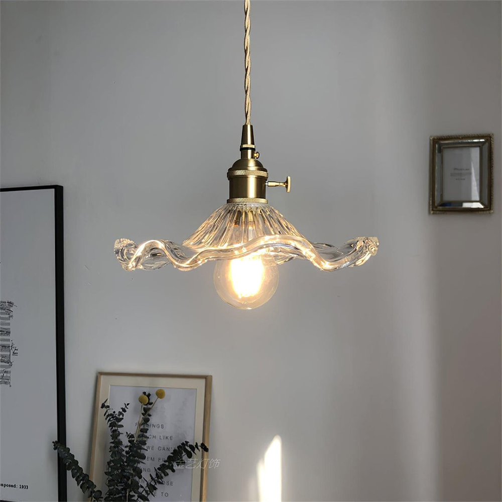 Verleihen Sie Ihrem Raum mit der Flower Glass LED-Pendelleuchte Stil | Temsk