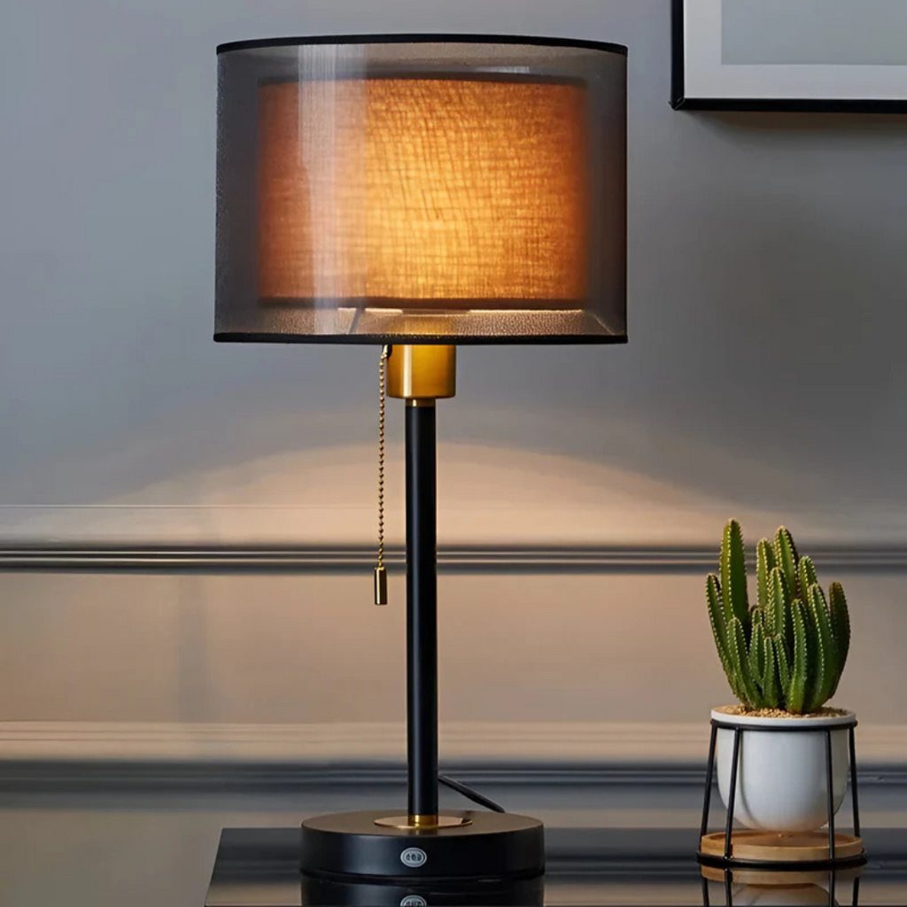 Lumis Tischlampe mit doppellamelligem Stoffschirm im modernen Vintage-Stil | Temsk
