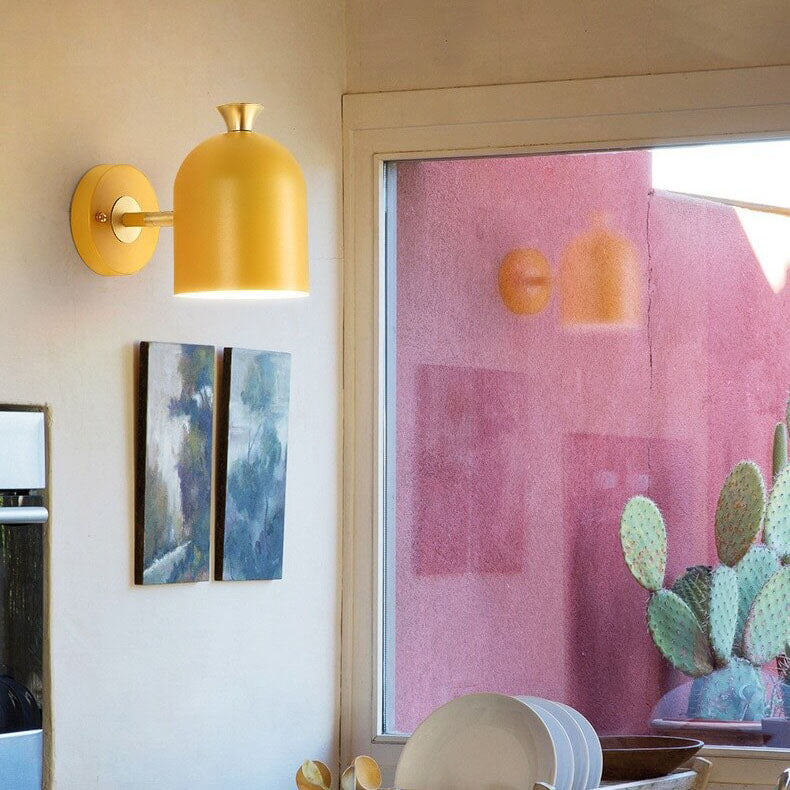 Aurora Wall Lamp Featuring Cylindrical Metal Design | Temsk