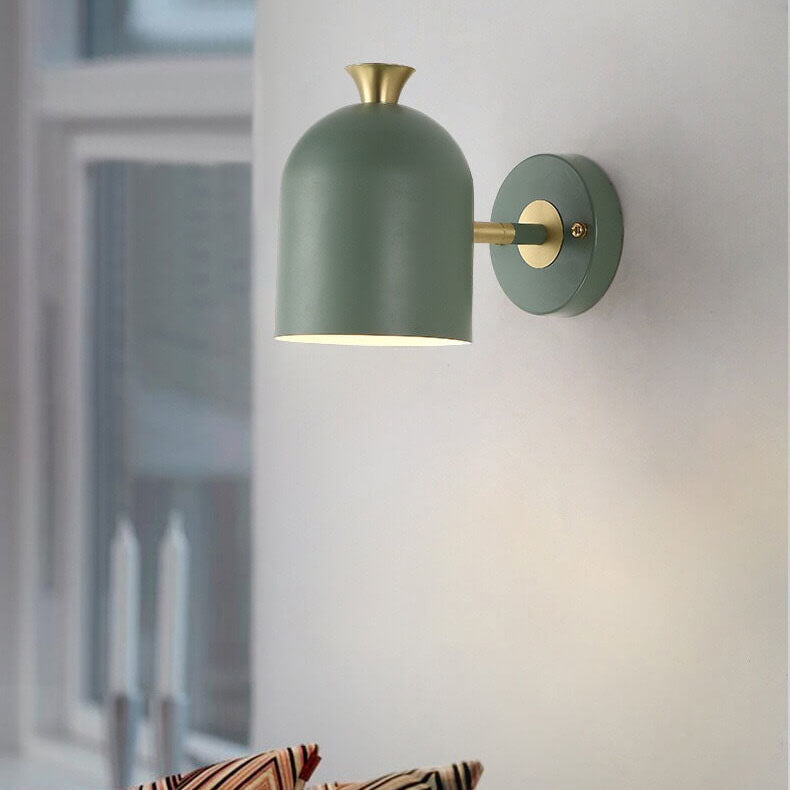 Aurora Wall Lamp Featuring Cylindrical Metal Design | Temsk