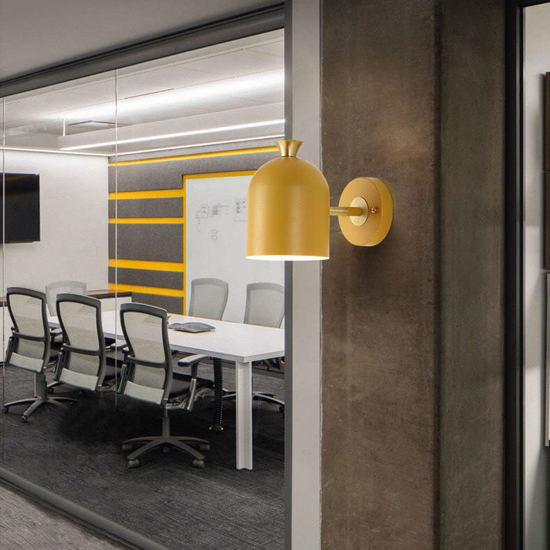 Aurora Wall Lamp Featuring Cylindrical Metal Design | Temsk