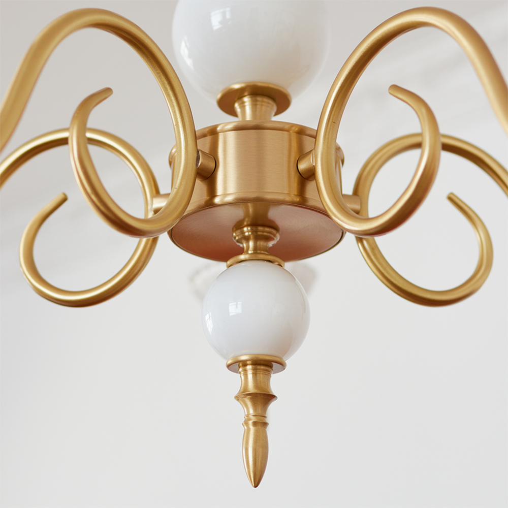 Novae Sleek Iron and Glass Pendant Light for Modern Bedrooms | Snurv | Temsk