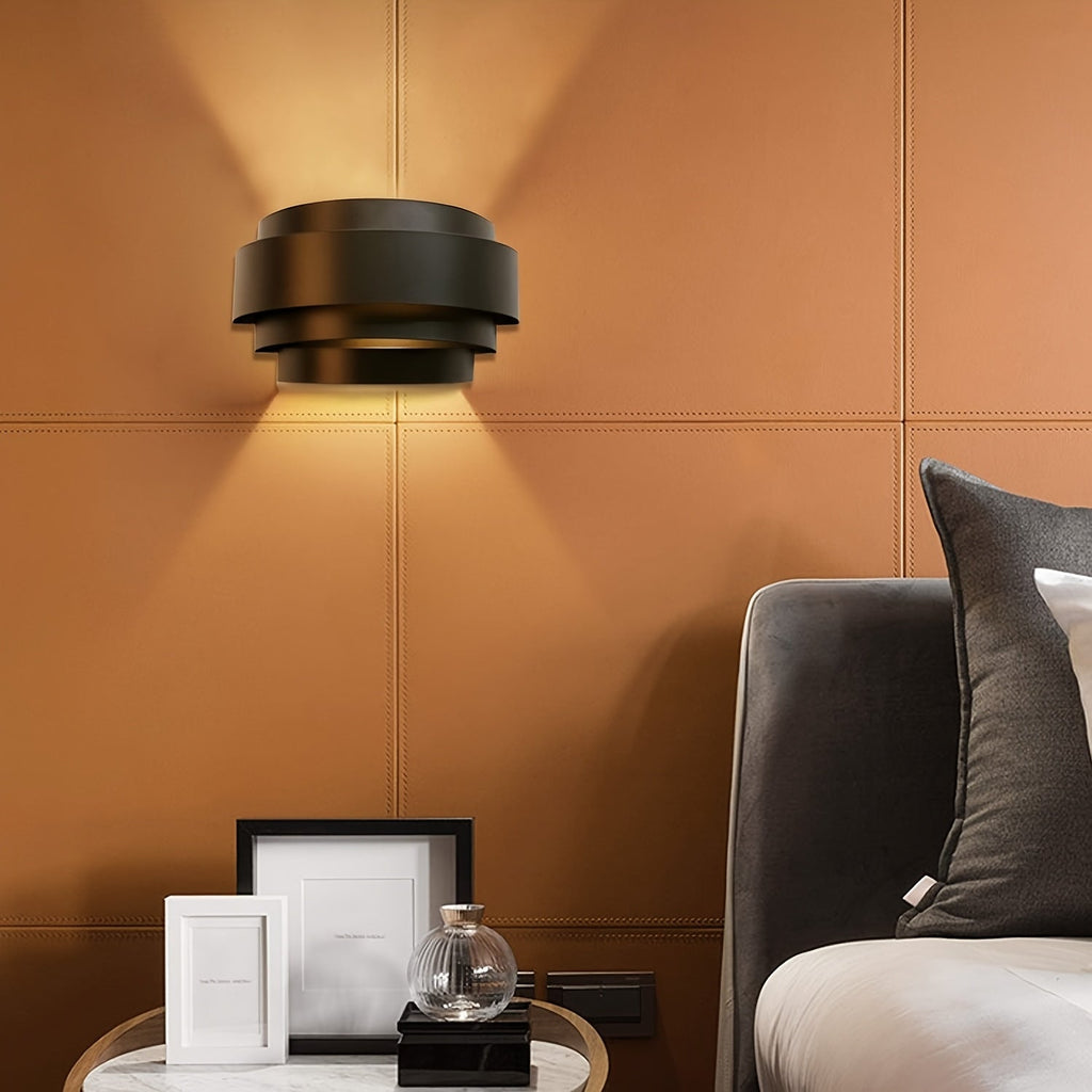 Moderne Metall-Wandlampe mit Auf- und Abwärtslicht | Temsk