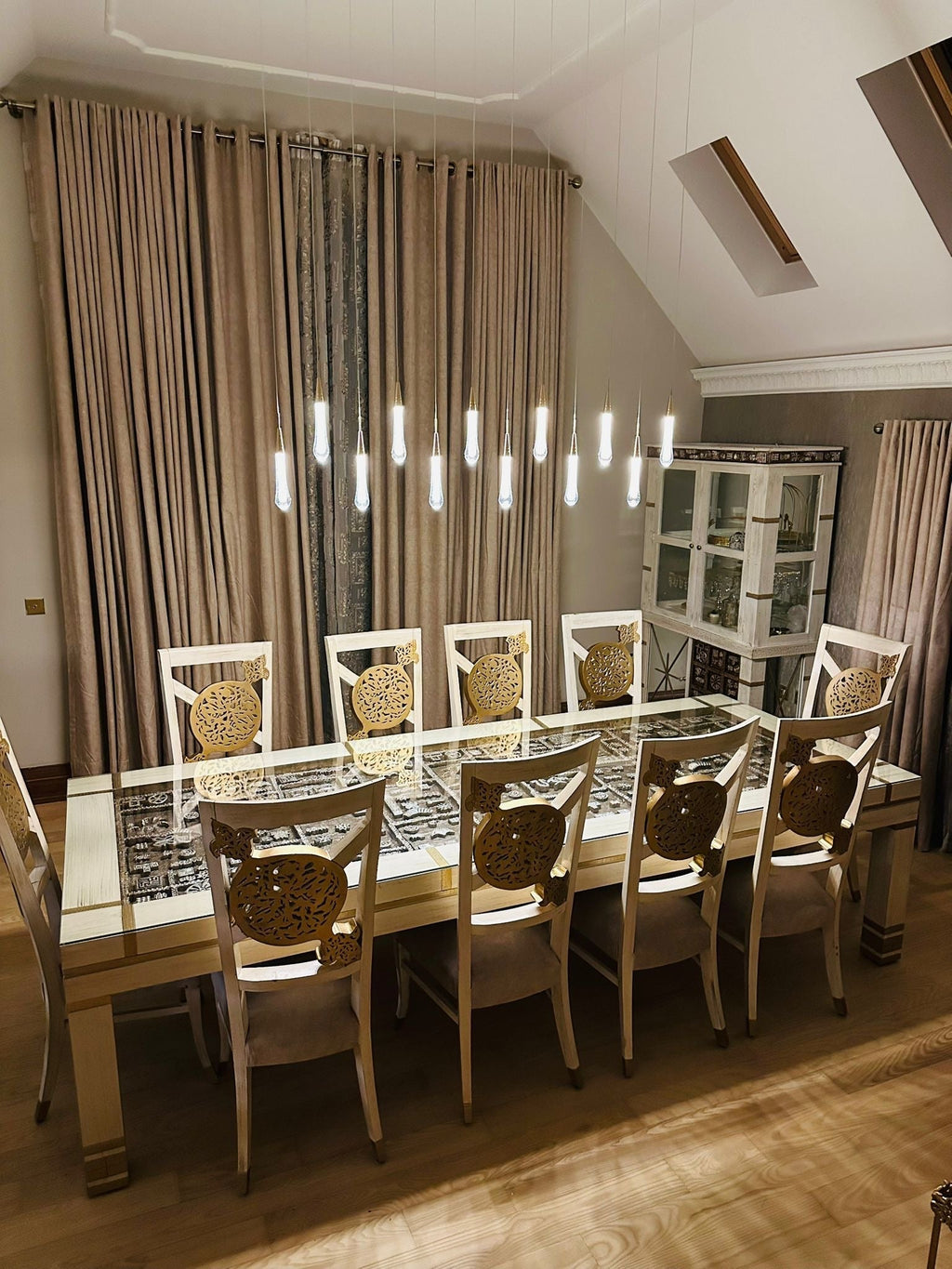 Auric Golden Droplet Pendant Lights with Crystal Finish | Temsk