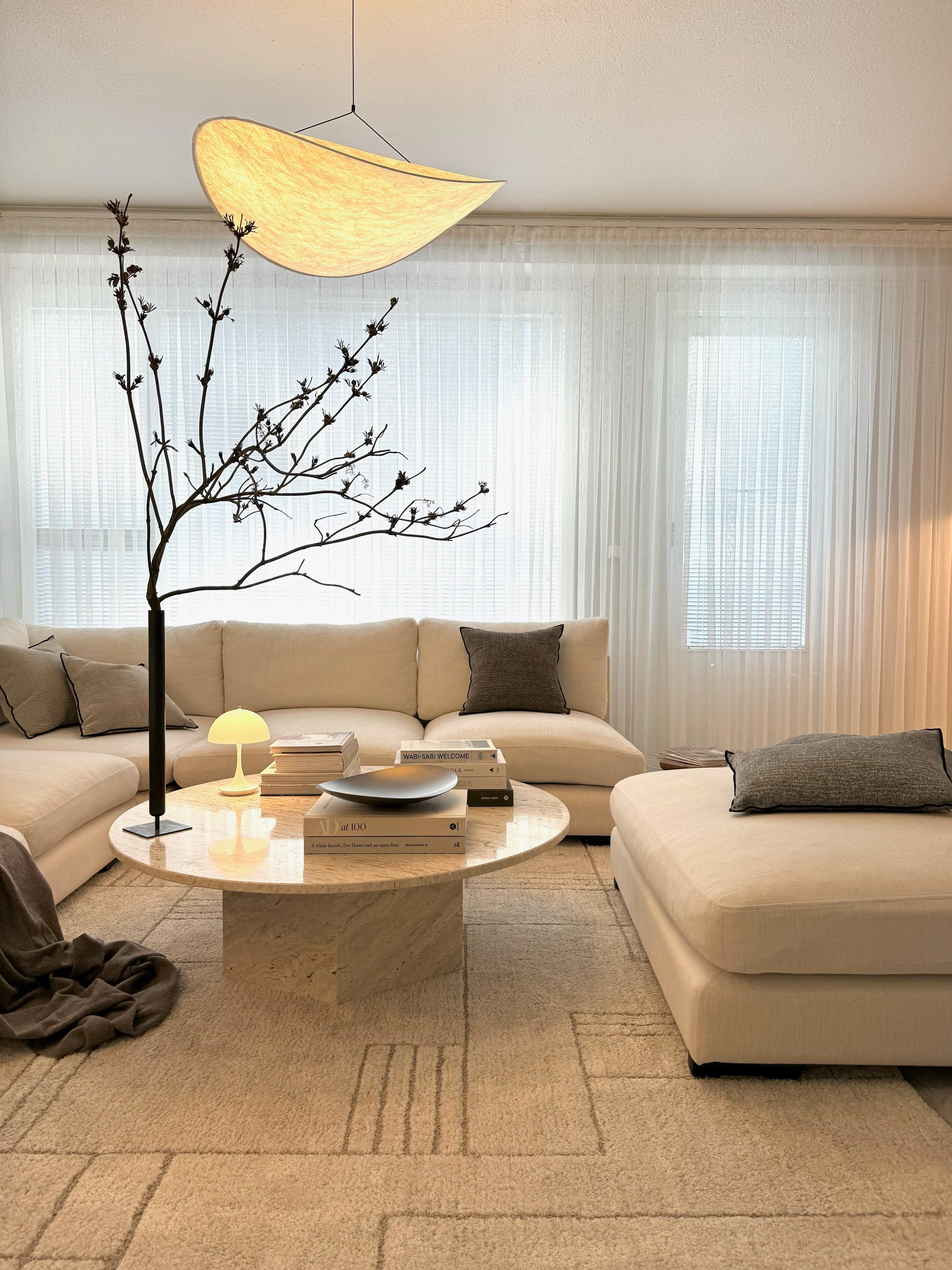 Aether Leaf Chandelier For Contemporary Living Areas In Elegant Form | Temsk