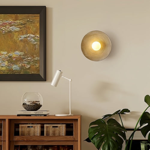 Handgefertigte LED-Holzwandlampe mit rustikalem Charme und sanfter Atmosphäre | Temsk