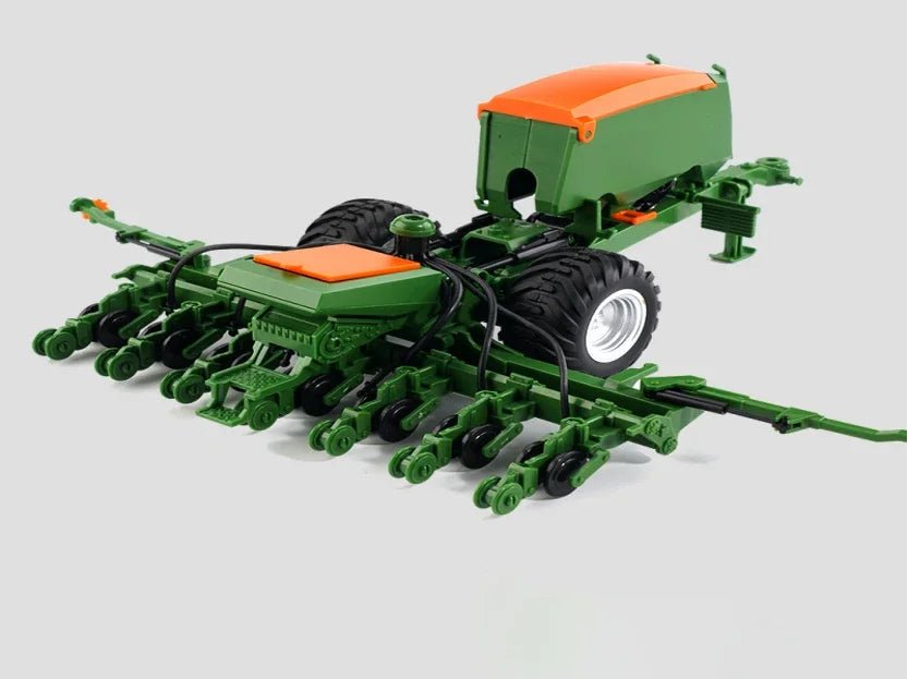 TerraMotion 1:24 Remote Controlled Electric Tractor Trailer With Lighting | Temsk