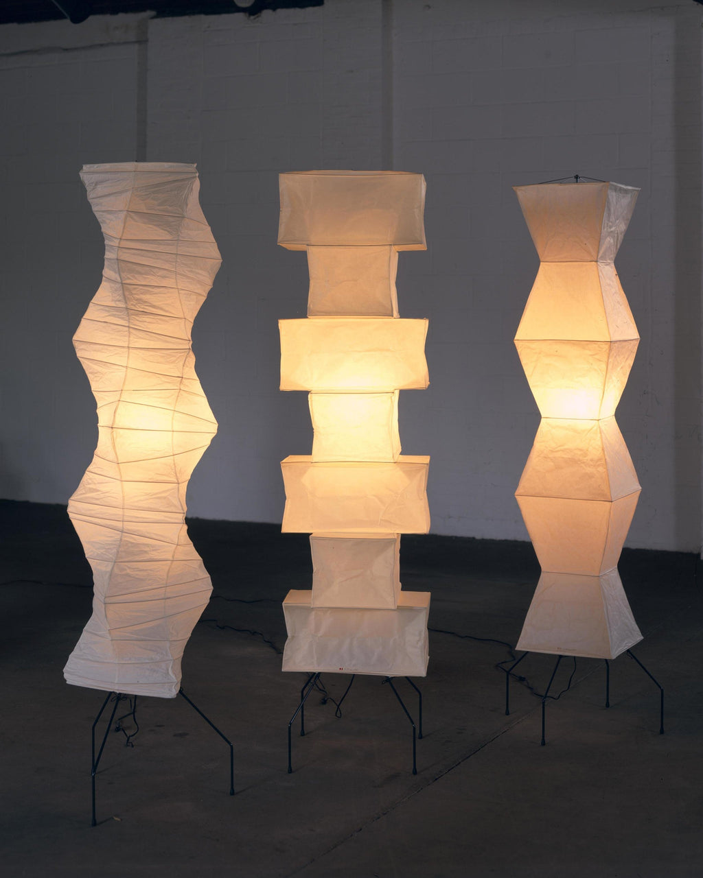 AstraLume Floor Lamp With Rice Paper Shade And Minimalist Warmth | Temsk