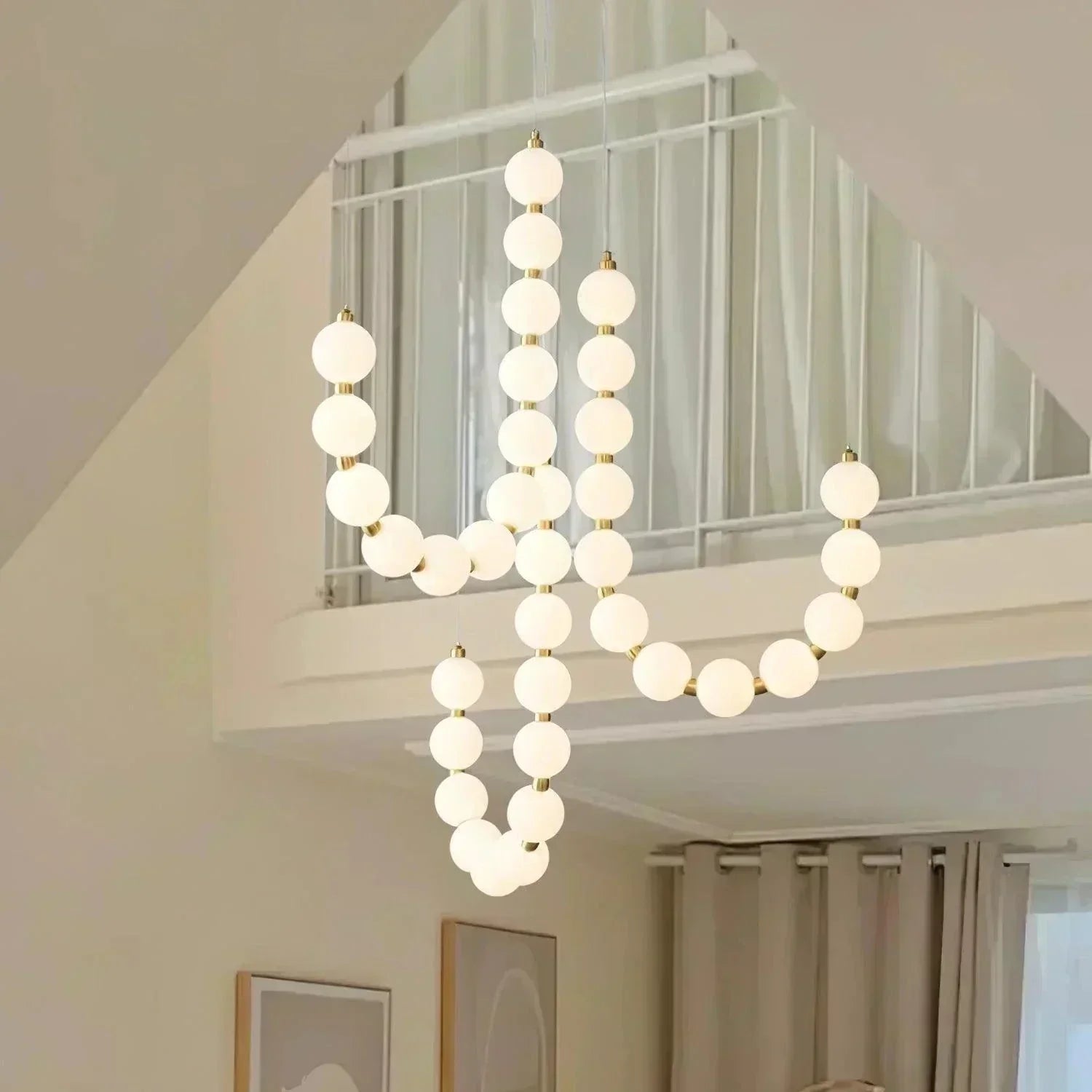 Novaelle Elegant Brass and Metal and Acrylic Chandelier Necklace | Snurv | Temsk
