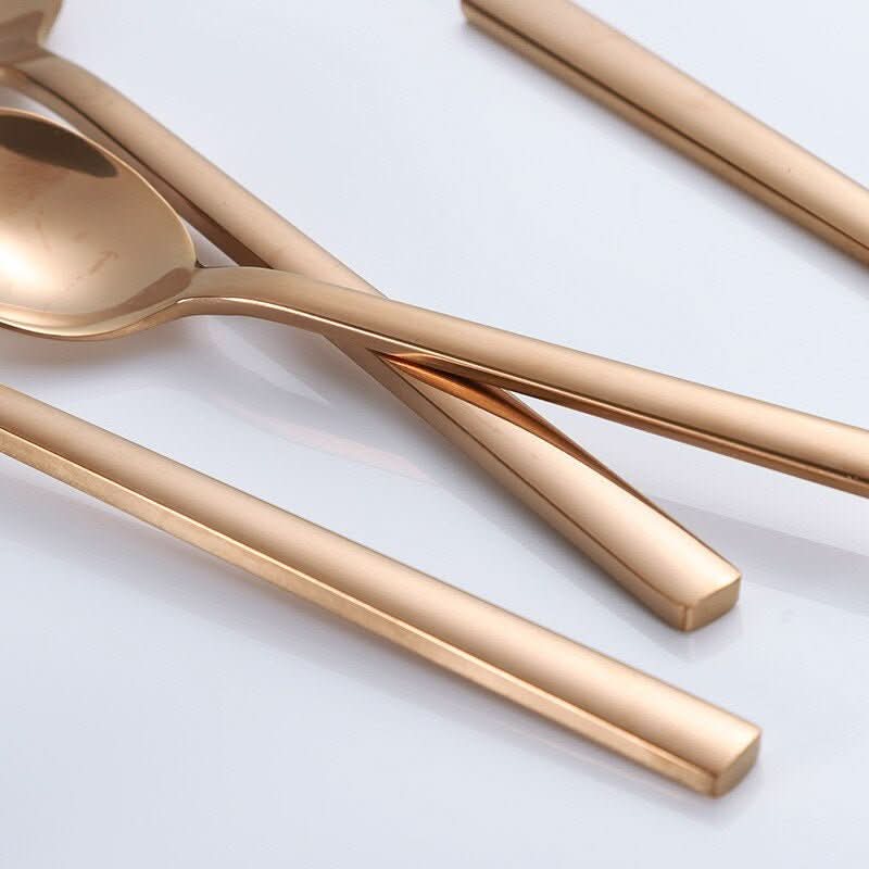 GraceForge 30-Piece Stainless Steel Cutlery Set for Six | Temsk