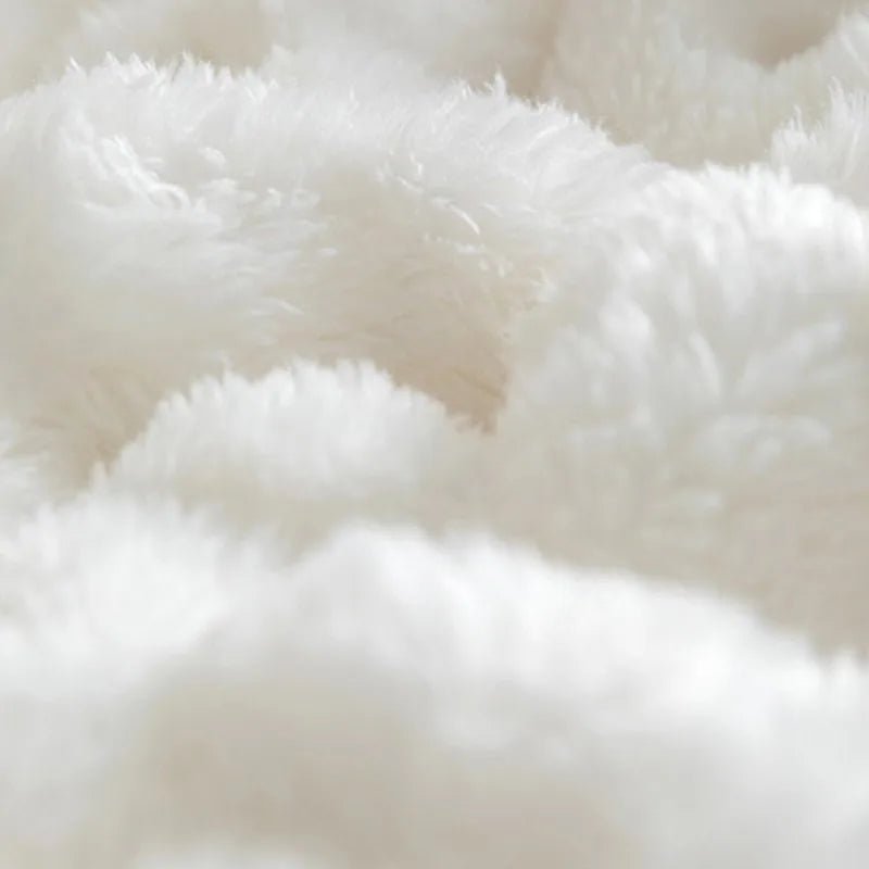 CozyNest 3D Bubble Plush Blanket For All Seasons At Home | Temsk