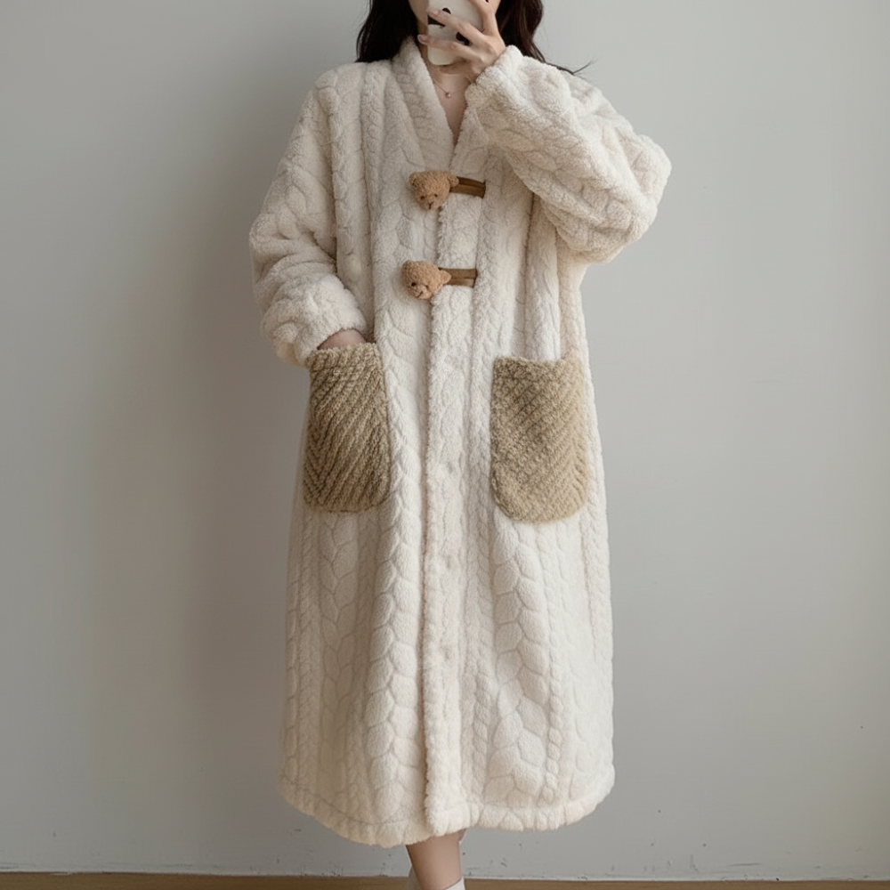 Gemütlicher Kapuzenbademantel für Damen im Winter-Loungewear-Stil | Temsk