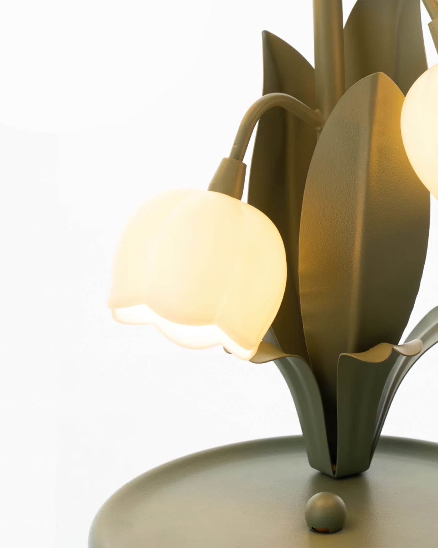 Glockenorchideen-Tischlampe, zarte florale Innenbeleuchtung | Temsk