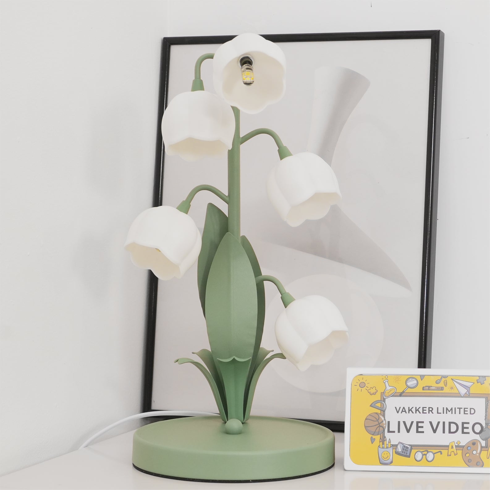 Glockenorchideen-Tischlampe, zarte florale Innenbeleuchtung | Temsk