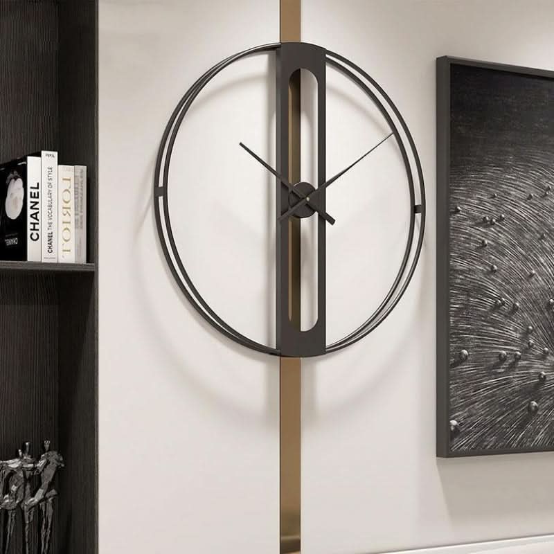 NovaGlow 50cm Gold and Black Metal Wall Clock as an Eye Catcher | Temsk