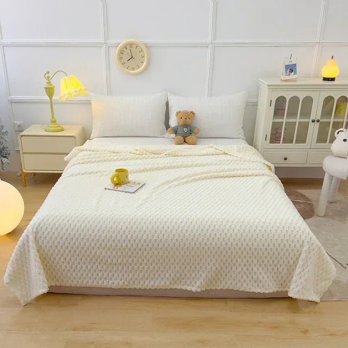 Cozy Cloud Coral Fleece Blanket for Comfort and Warmth in Everyday Life | Temsk