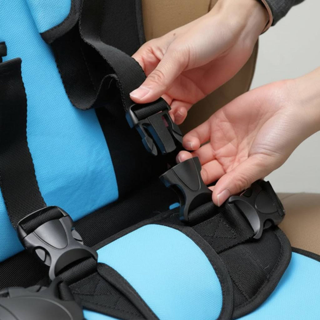 Tragbarer Booster-Sitz für Reisen im Auto mit klappbarem Gurtsystem | Temsk