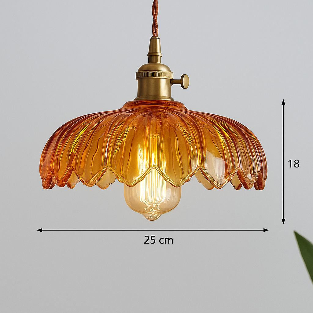 Florale Glas-Pendelleuchte mit Vintage-Charme in farbigem Glas | Temsk