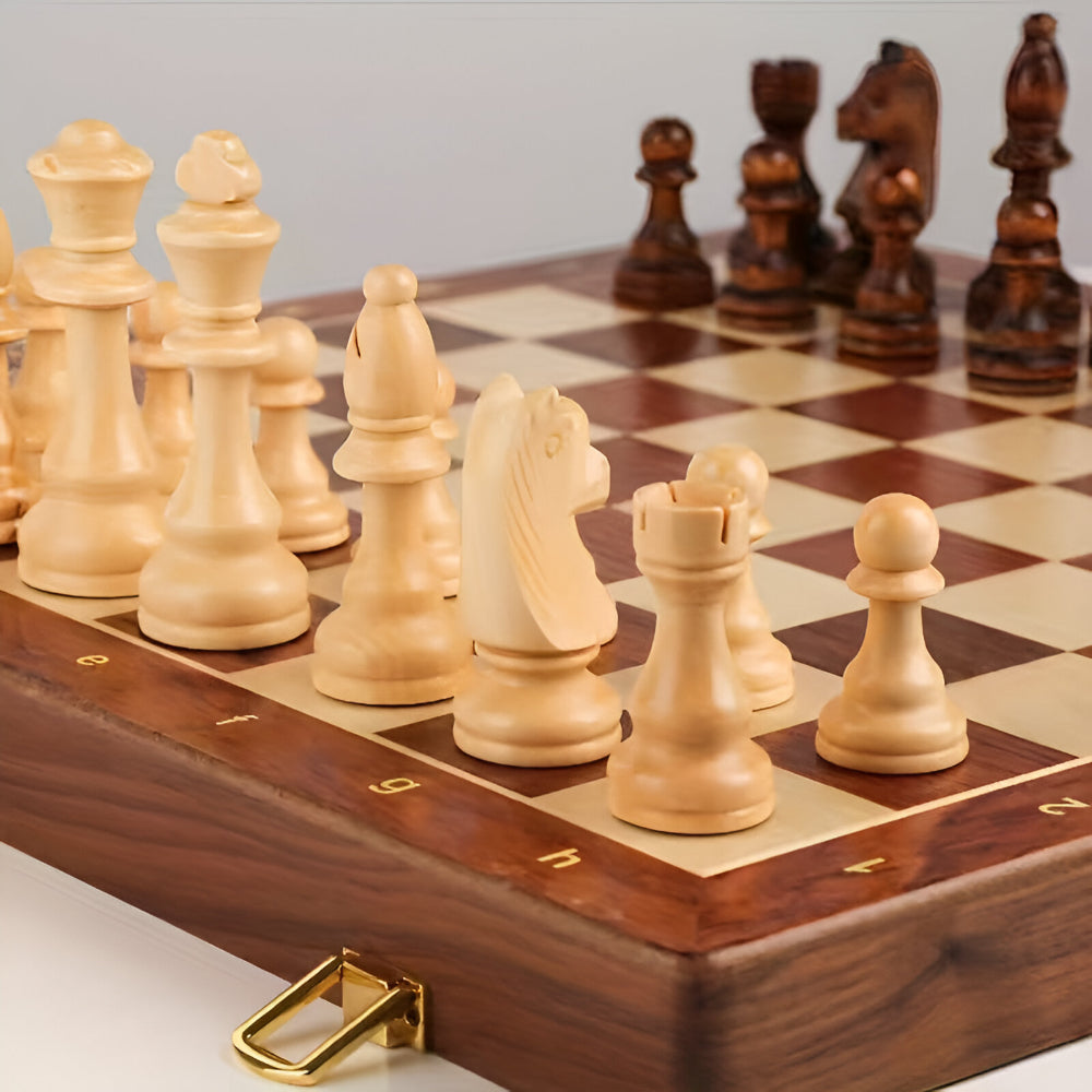 Wooden Chess Set With Board Pieces And Storage Case | Temsk
