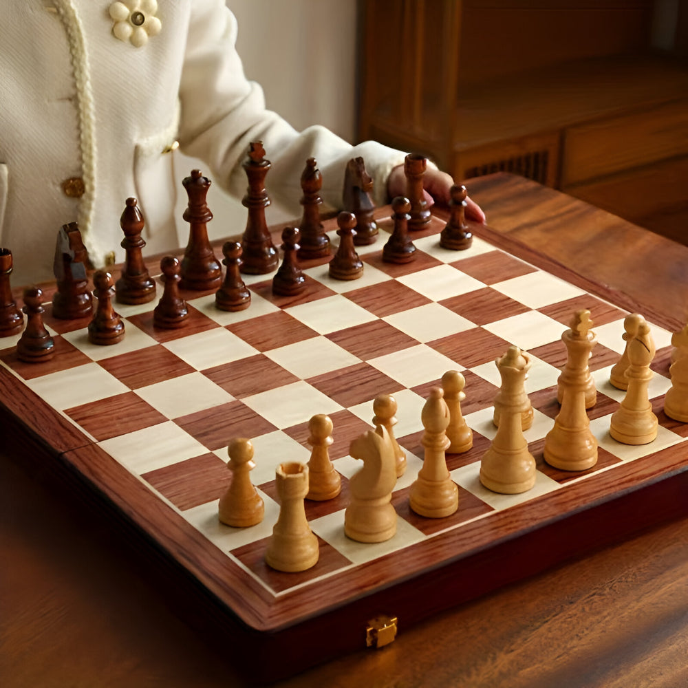 Wooden Chess Set With Board Pieces And Storage Case | Temsk