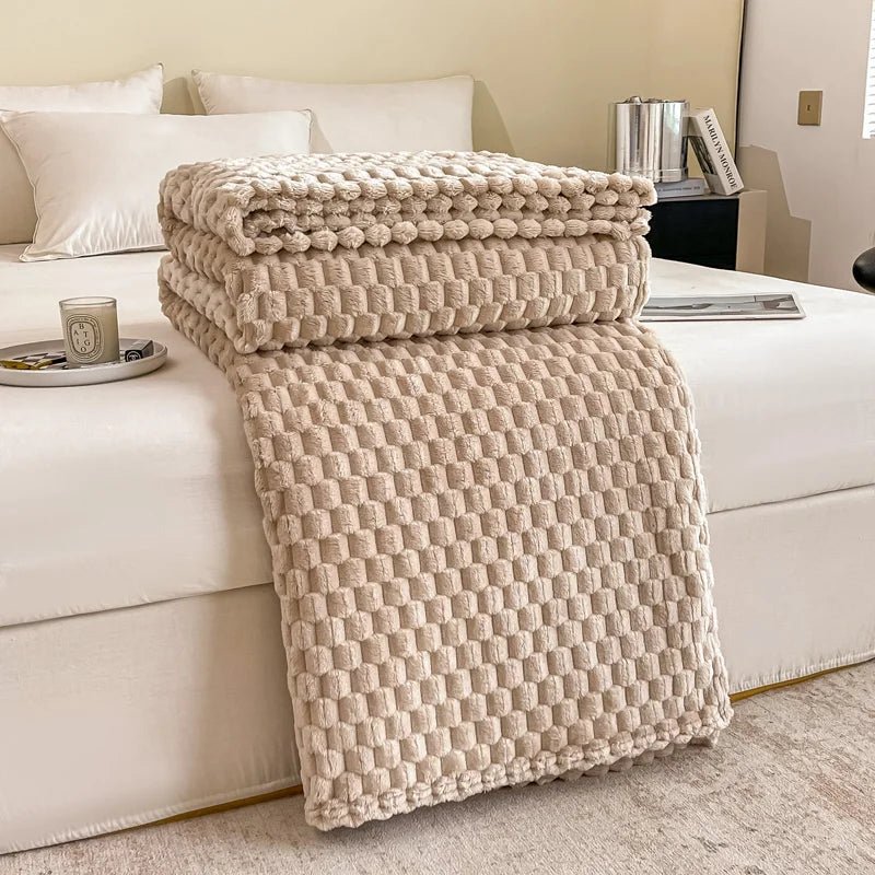 Velvet Haven Cozy Blanket With Ultra Soft Checkered Pattern | Temsk
