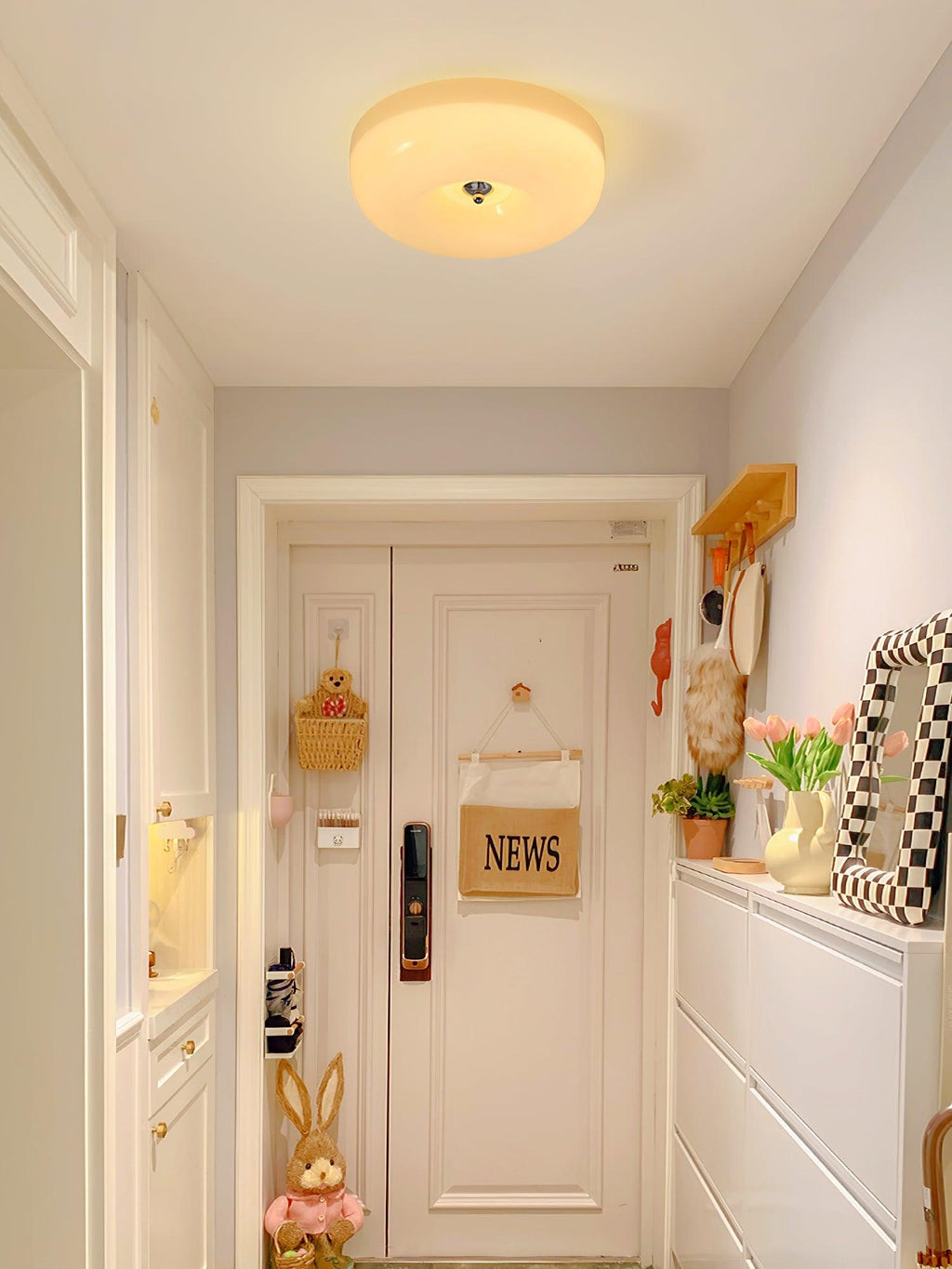 Cream Pudding Milk Glass Ceiling Light With Silver Accent, Dimmable Warm White | Temsk