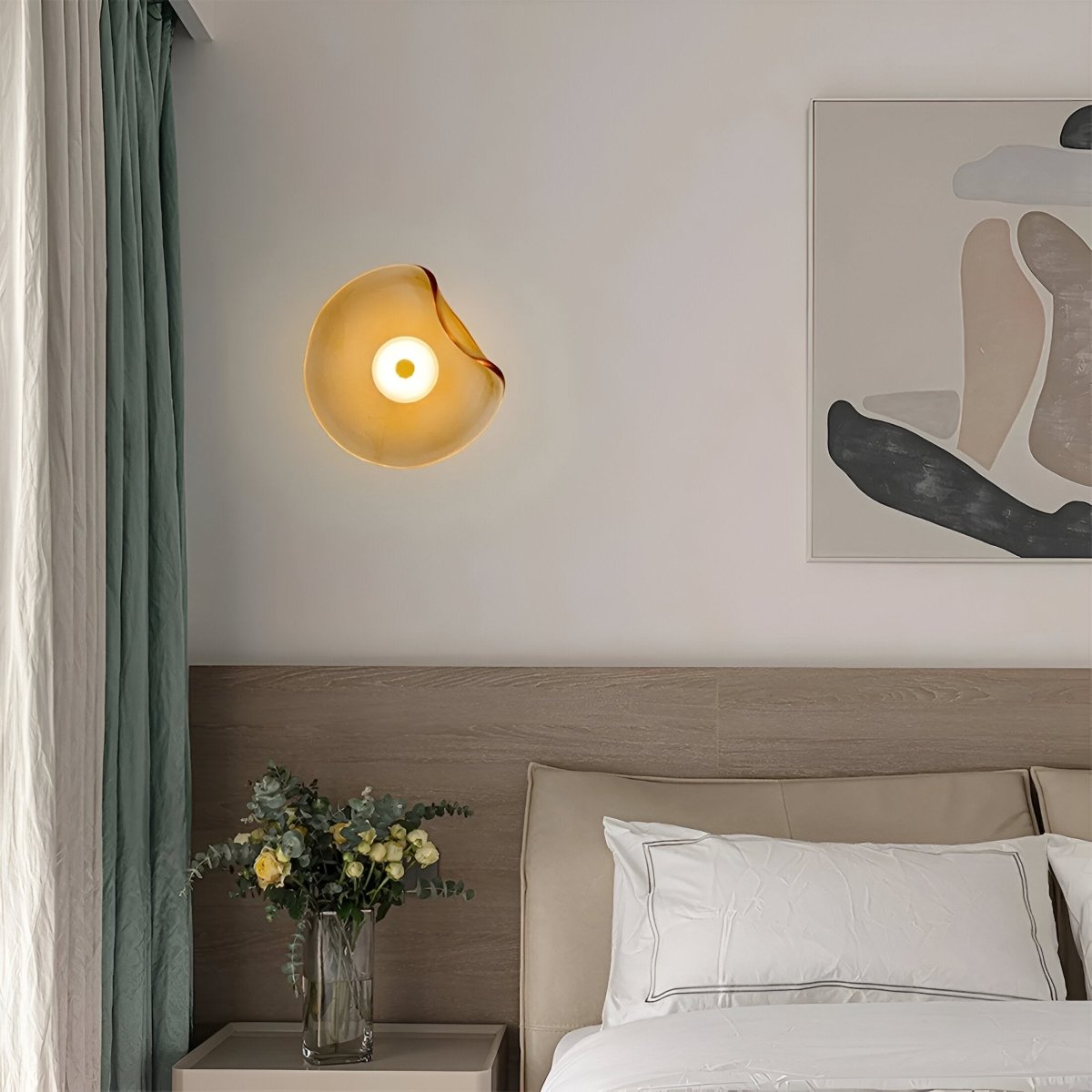 LED Wall Sconce With Curved Glass In Japandi Style, 1-Light Fixture | Temsk