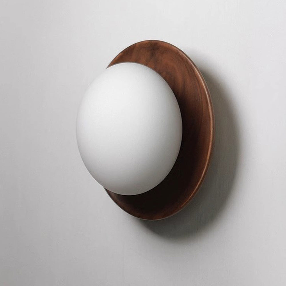 Minimal White Wall Lamp Featuring Natural Wood Accents For Any Room | Temsk