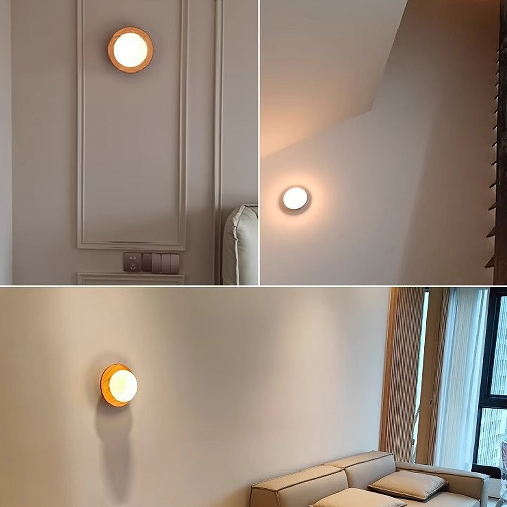Minimal White Wall Lamp Featuring Natural Wood Accents For Any Room | Temsk