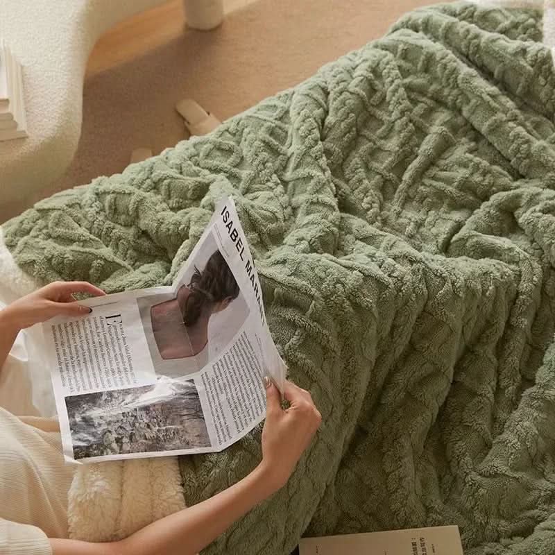 Fluffy Thick Lambswool Blanket for Maximum Winter Warmth | Temsk
