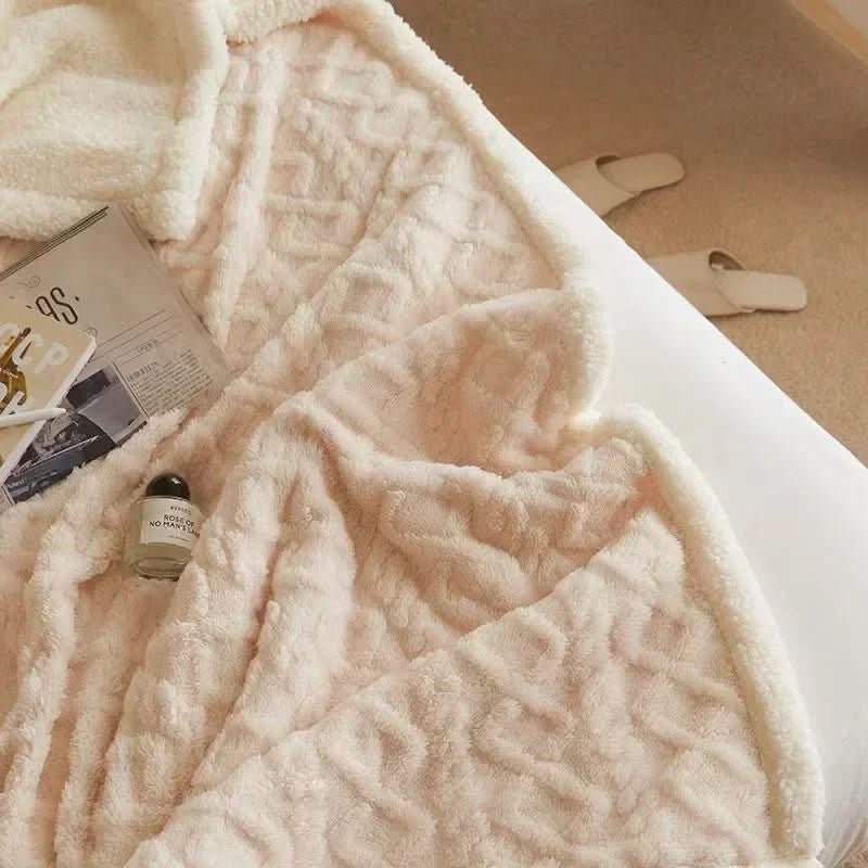 Fluffy Thick Lambswool Blanket for Maximum Winter Warmth | Temsk