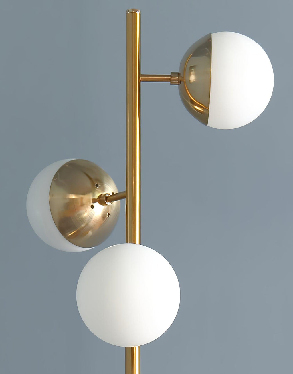 Elara LED Boom Lamp With Glass Orbs On Golden Pole | Snurv | Temsk