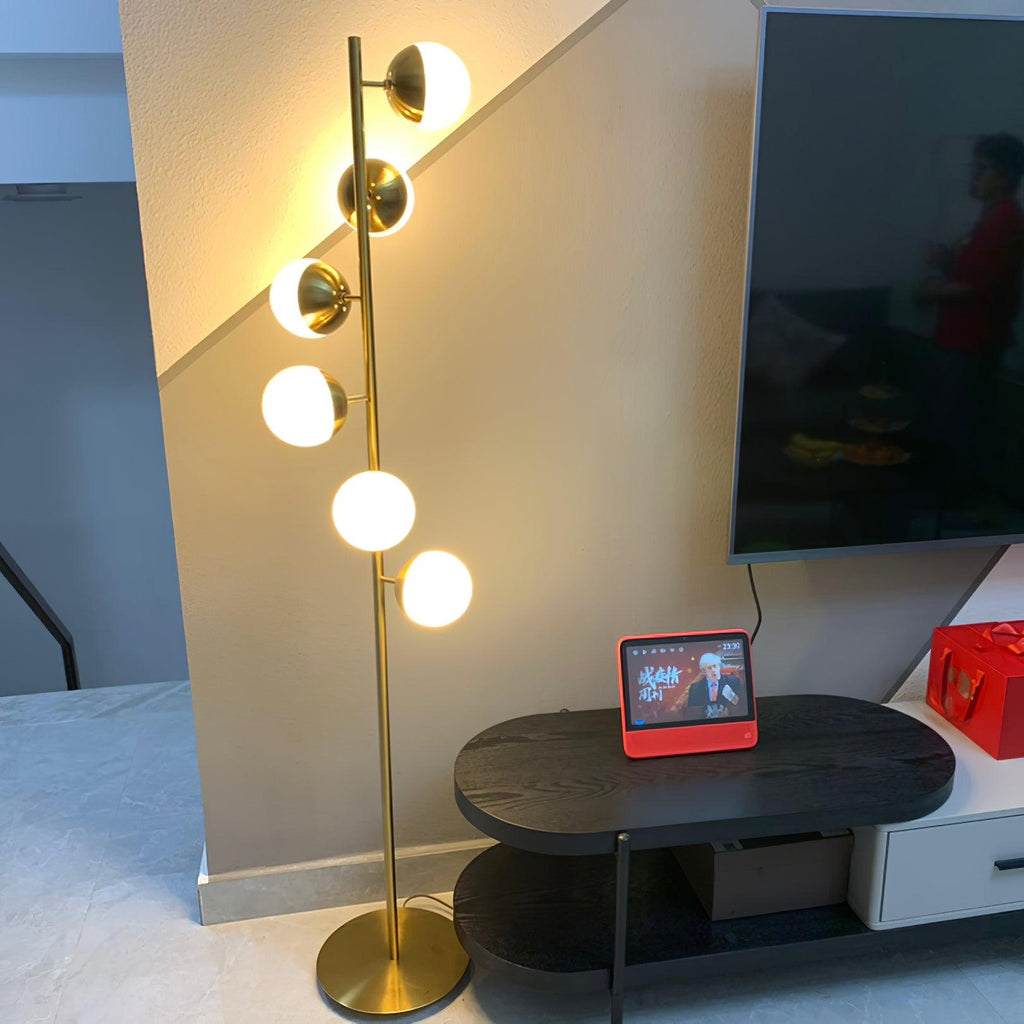 Elara LED Boom Lamp With Glass Orbs On Golden Pole | Snurv | Temsk