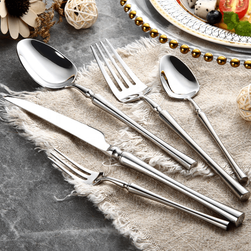 NovaTable Simple 24 Piece Stainless Steel Cutlery Set for Everyday Use | Temsk